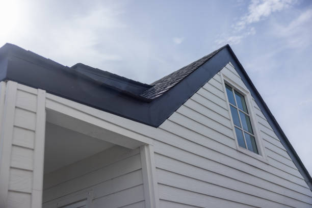 Best Appliance Removal  in Village Green, NY